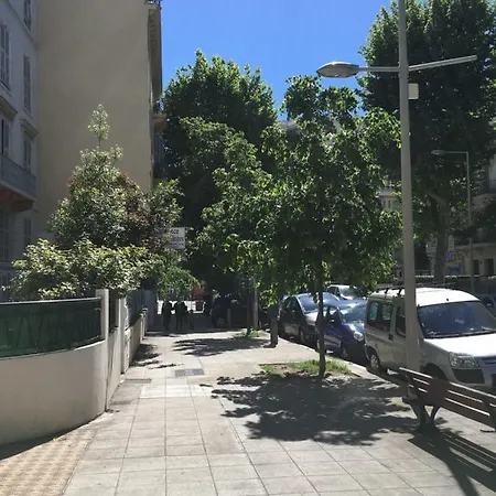 Studio Bord De Mer Ideal Vacances Nizza